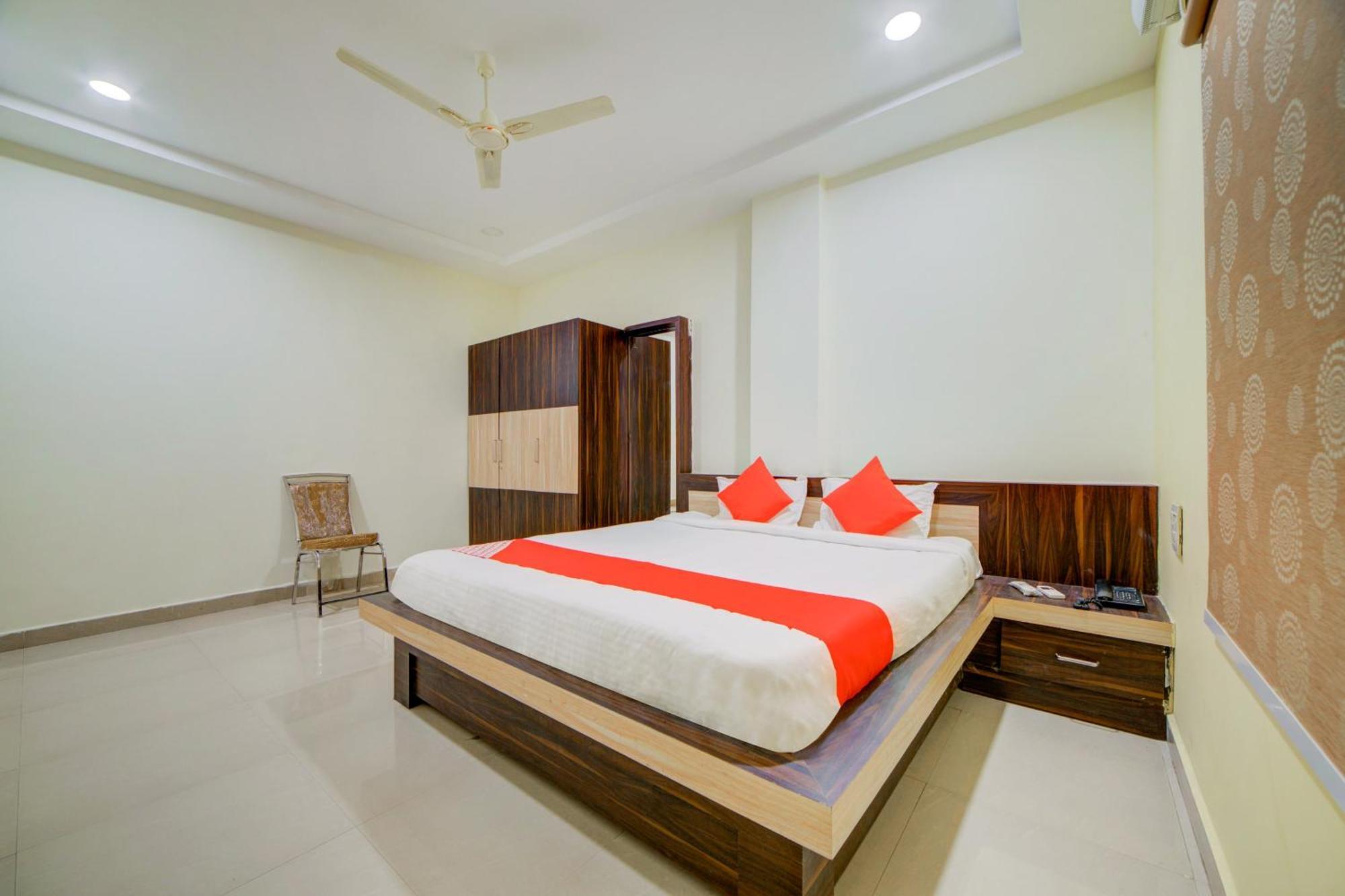 Hotel O Ksl Guest House Karimnagar Exteriér fotografie