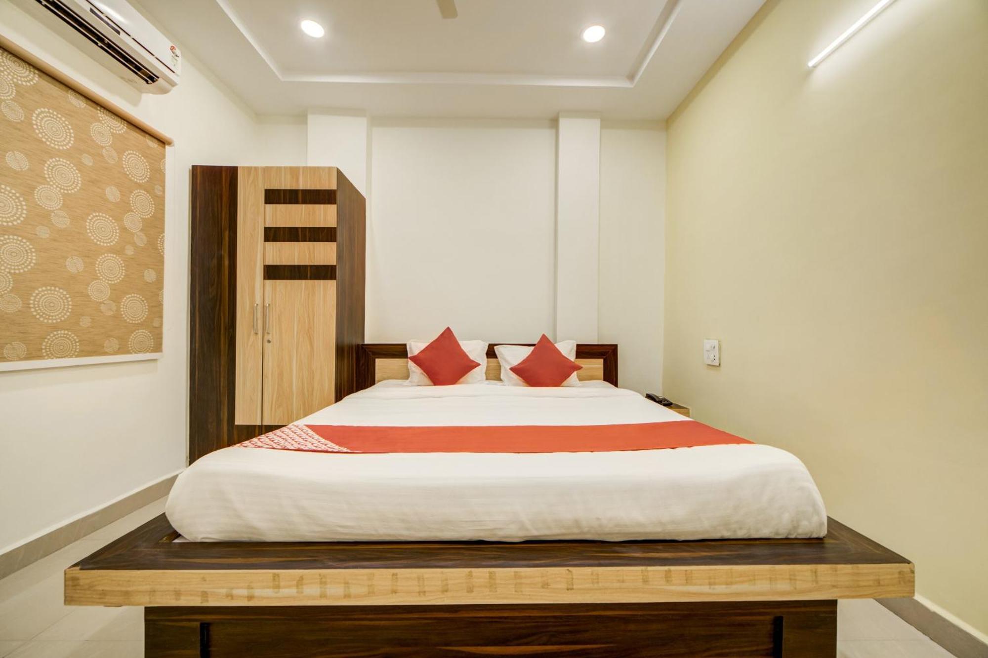 Hotel O Ksl Guest House Karimnagar Exteriér fotografie