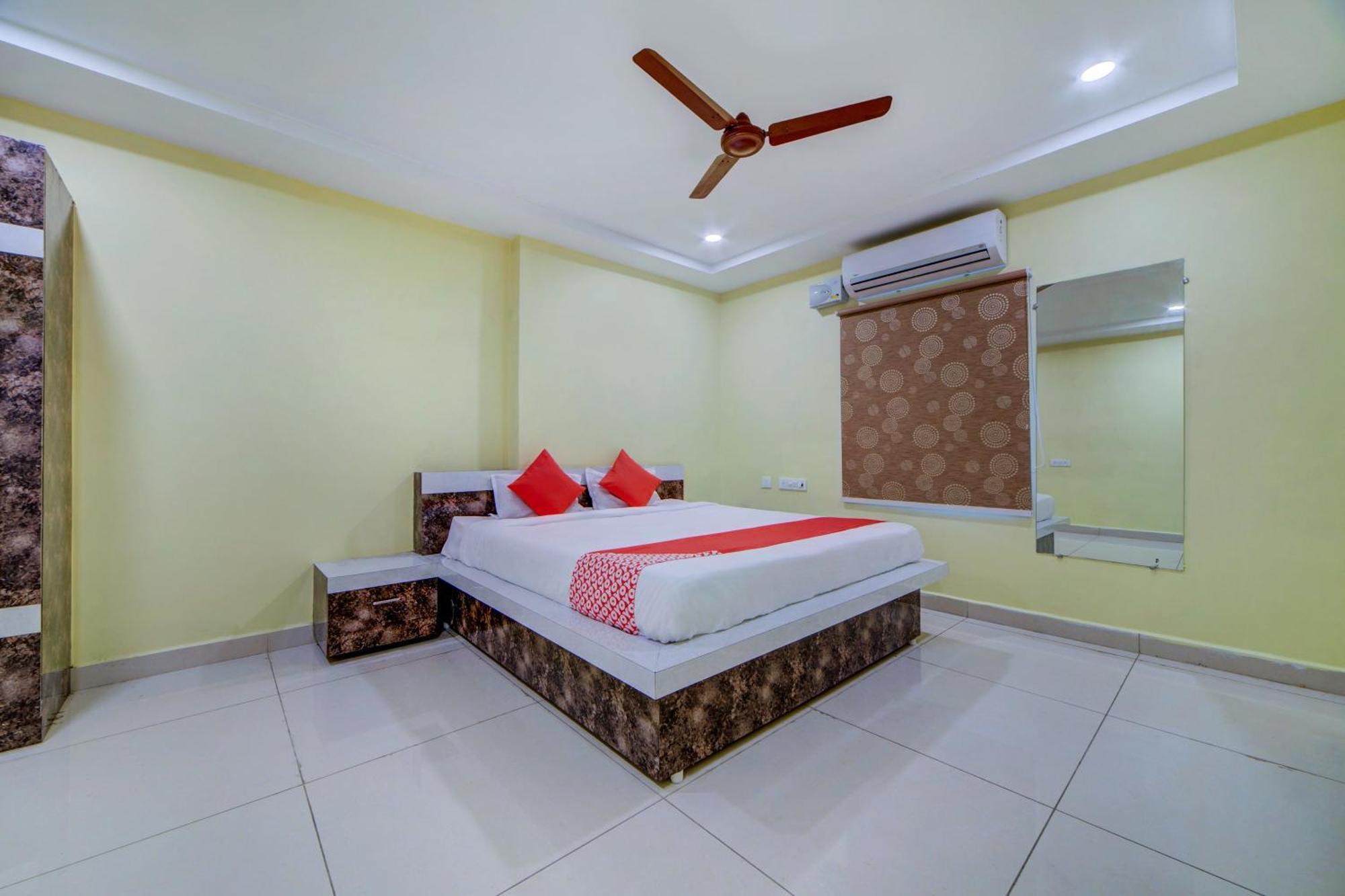 Hotel O Ksl Guest House Karimnagar Exteriér fotografie